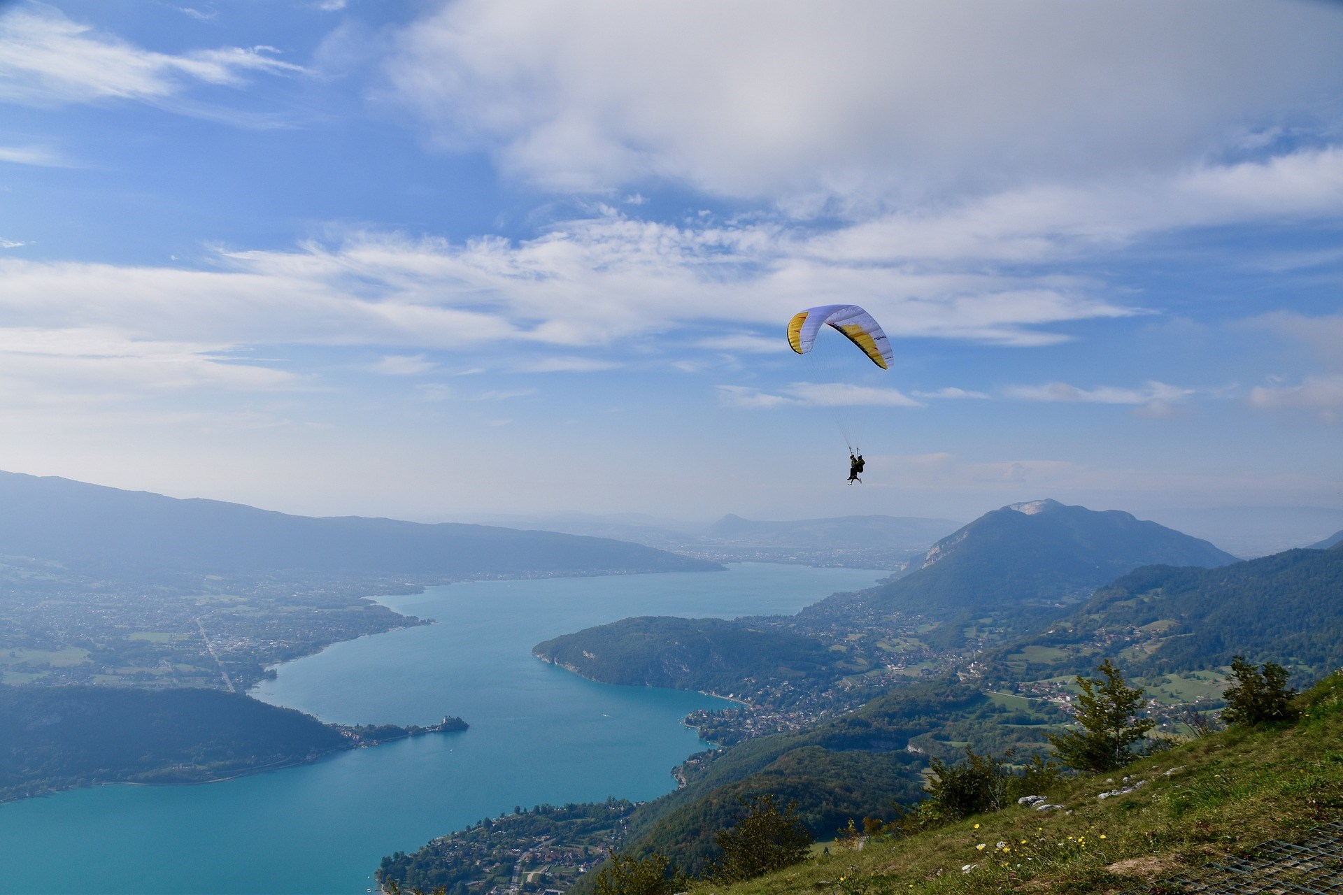 Let’s go for a Paragliding Discovery Flight!